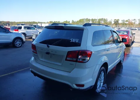 2013 Dodge Journey Sxt z USA, uszkodzony, nr VIN 3C4PDCBG7DT705529